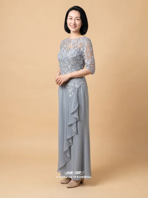 媽媽禮服 M401銀灰色媽媽禮服，正面全身