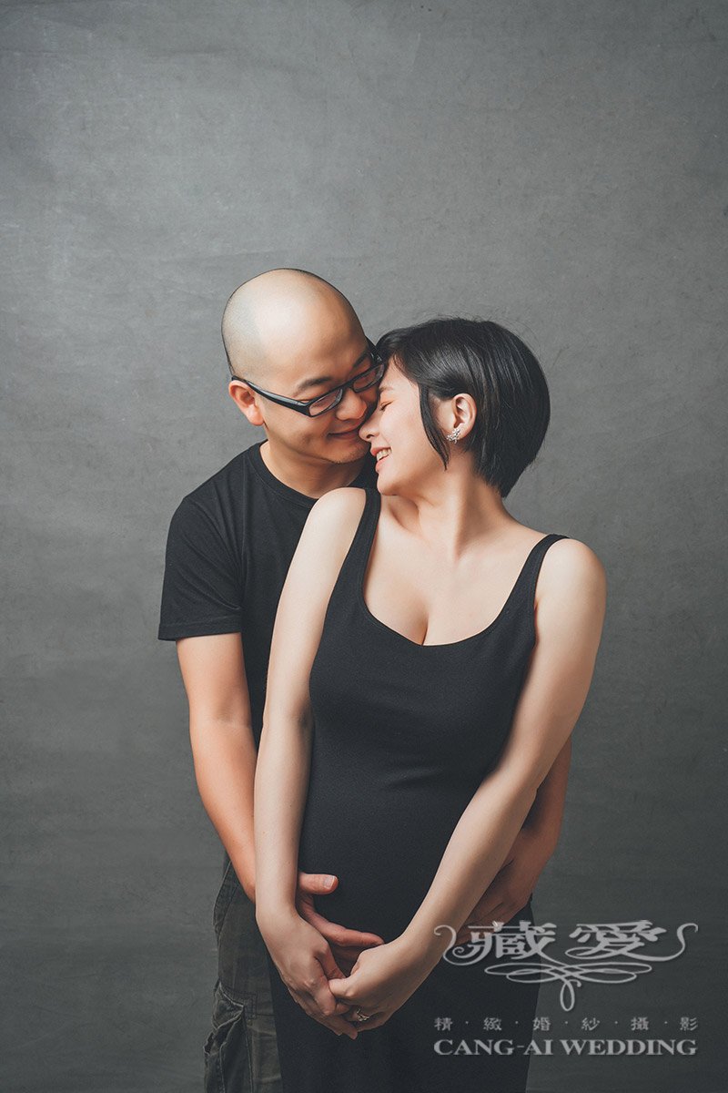 藏愛婚紗-一個人承載著兩個人的心跳與生命，溫柔且堅強著｜孕婦照｜孕婦寫真