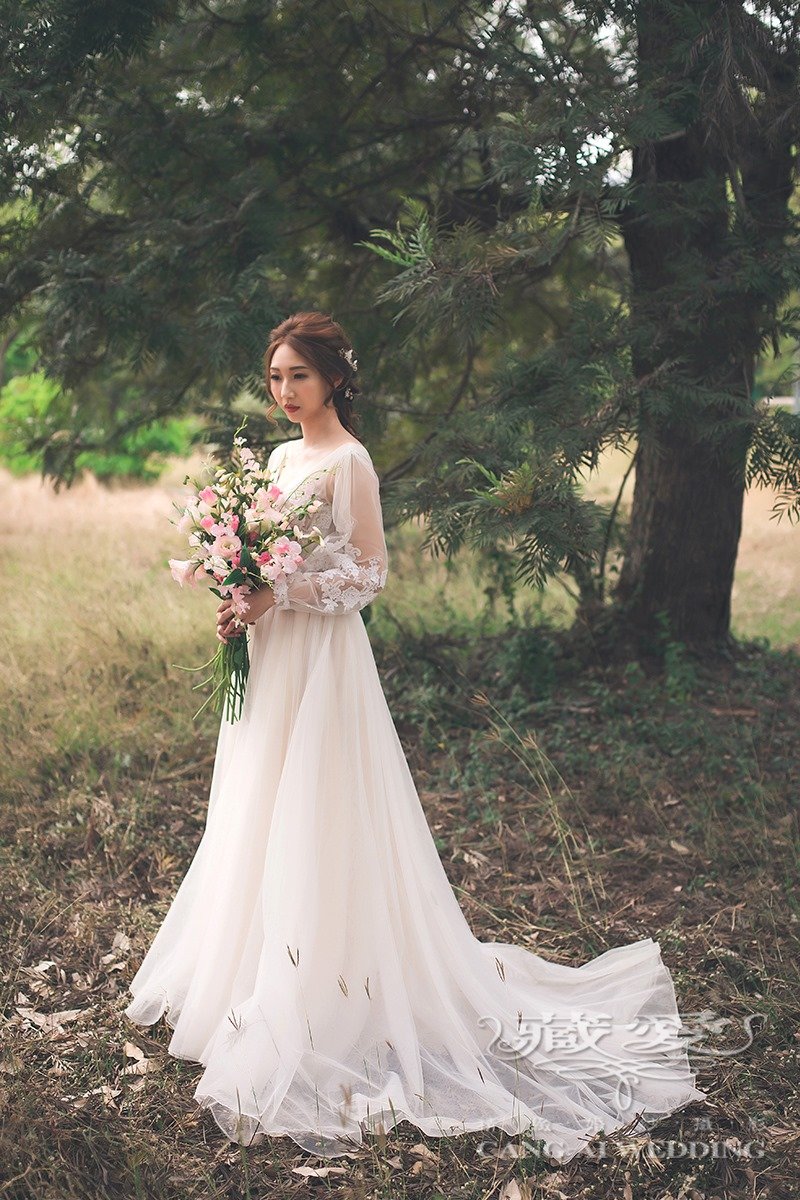 【春夏婚紗禮服發表】用5個心理測驗分析命定婚紗!!