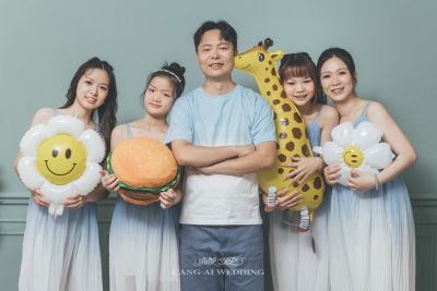 便服主題全家福 ，拍出你們家獨一無二的故事