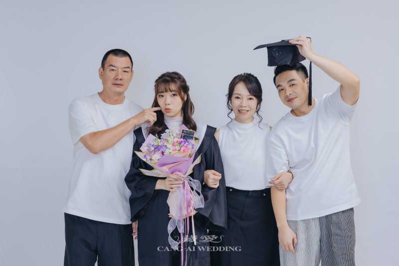 便服 主題 全家福 畢業袍