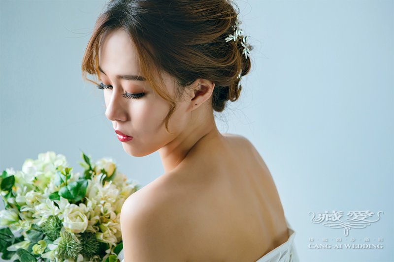 婚禮髮型大解析：找到適合你的完美造型！