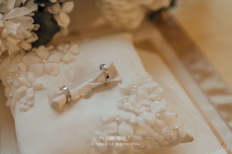 婚禮用品全攻略:從鑽戒到婚約書,打造專屬的完美婚禮
