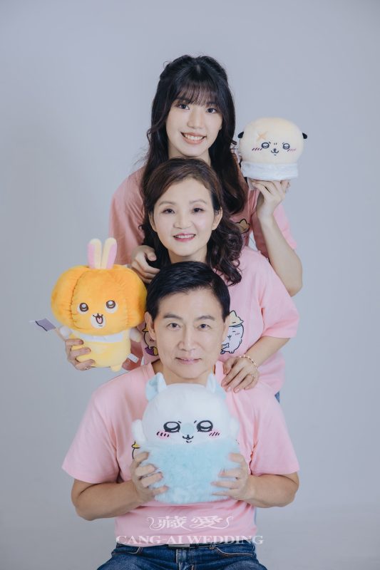 便服 主題 全家福 娃娃 
