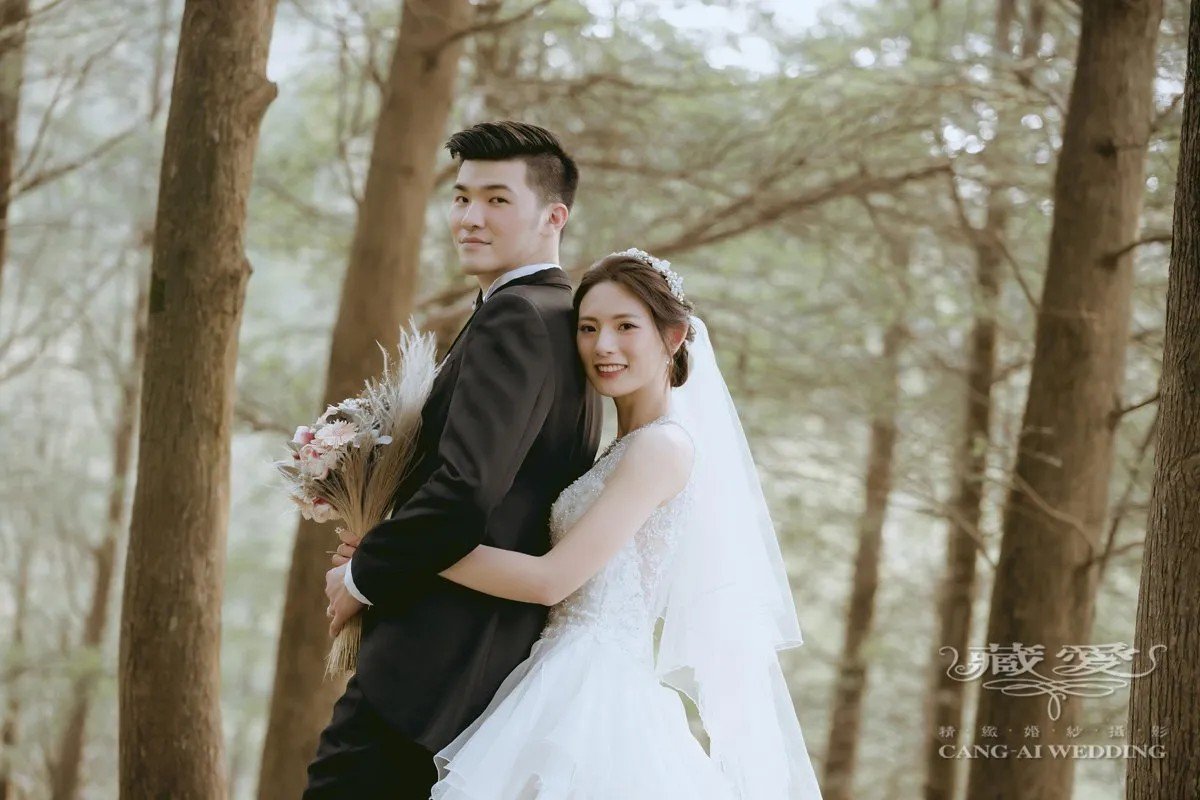拍婚照前必看！精選11種婚紗照姿勢懶人包