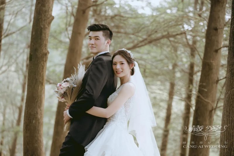 拍婚照前必看！精選11種婚紗照姿勢懶人包