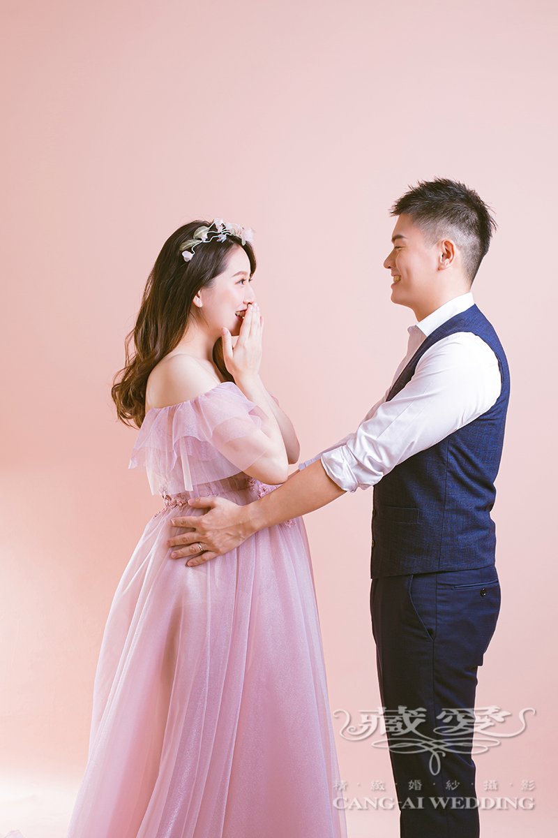 藏愛婚紗-一個人承載著兩個人的心跳與生命，溫柔且堅強著｜孕婦照｜孕婦寫真