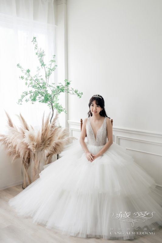 2022 藏愛初夏禮服新品推薦！14款浪漫和清新，一次綻放你的美