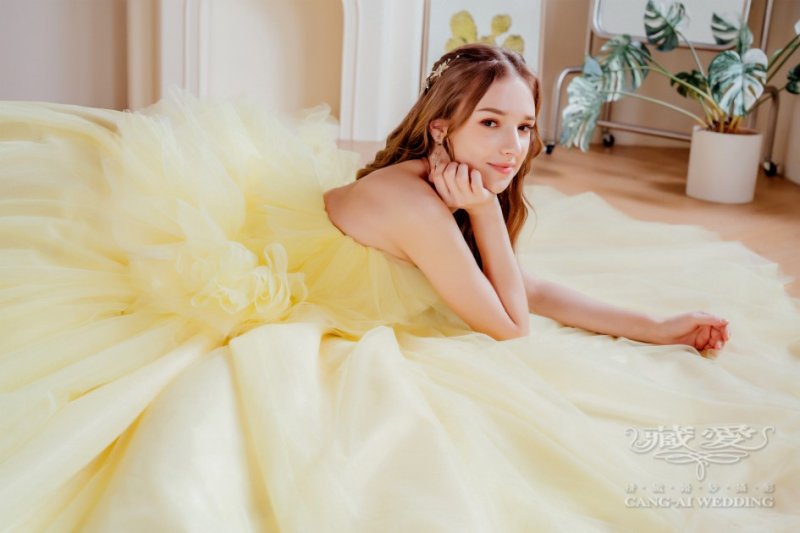 花季最美禮服亮相-尋找藏在婚紗中的愛情花語吧!(上篇)