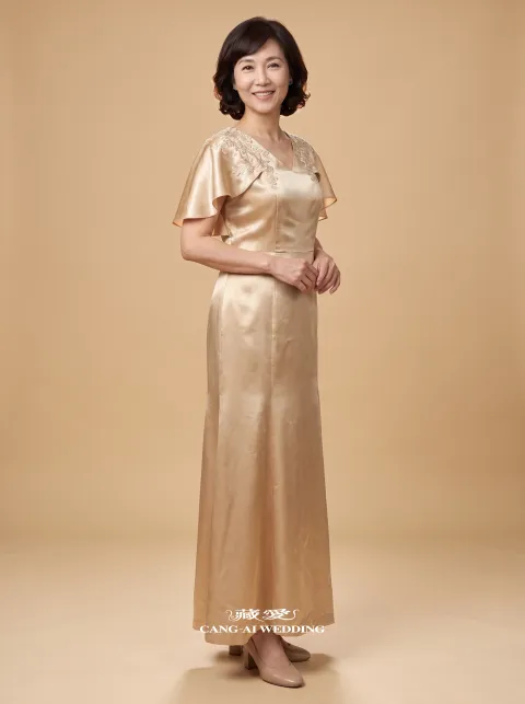 媽媽禮服 M541淡粉色媽媽禮服，正面全身