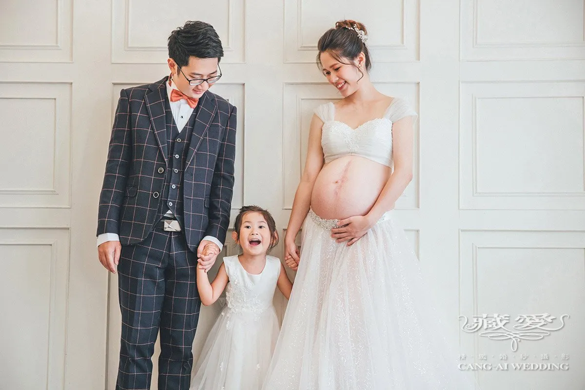 藏愛婚紗-一個人承載著兩個人的心跳與生命，溫柔且堅強著｜孕婦照｜孕婦寫真