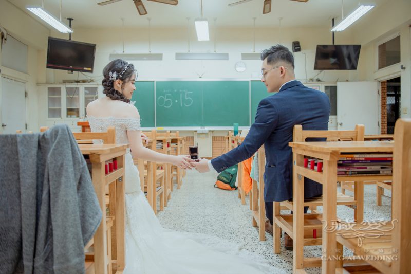 校園婚紗照 牽手
