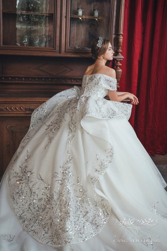 2024最新禮服款式!找到屬於妳的女神級婚紗!