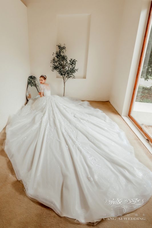 婚禮禮服中的愛情花語 特別花語婚紗推薦