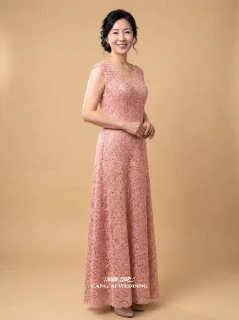 媽媽禮服 M406淡粉色媽媽禮服，正面全身