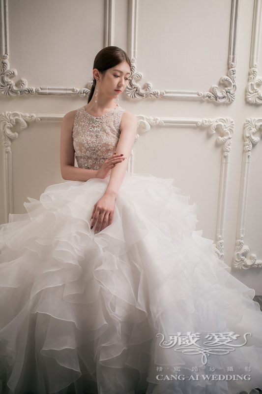 2022 藏愛初夏禮服新品推薦！14款浪漫和清新，一次綻放你的美