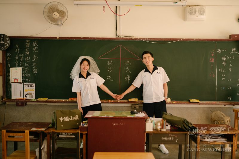 校園婚紗照 牽手